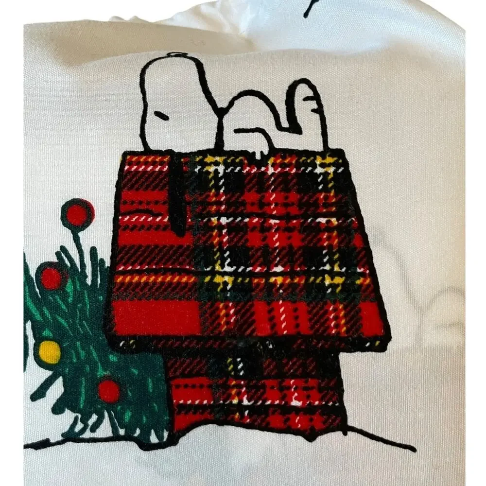 Peanuts Snoopy & Woodstock PLAID Doghouse Christmas Tree FULL Sheet Set New